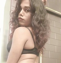 Shemale - Dominadora transexual in Kolkata