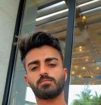 Th Ebestone - Male escort in Riyadh
