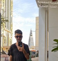 Th Ebestone - Male escort in Riyadh