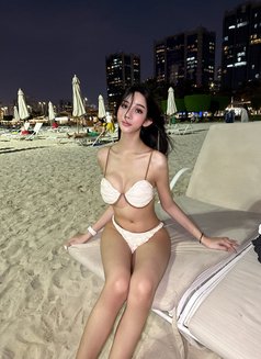 Th Pinky - Transsexual escort in Abu Dhabi Photo 5 of 21