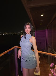 Th Pinky - Transsexual escort in Abu Dhabi Photo 25 of 26
