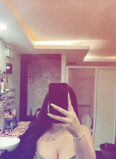 Thai and Indian Available - escort in Kochi Photo 1 of 3