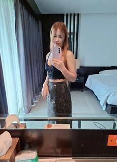 Thai and Indian Available - escort in Kochi Photo 2 of 3