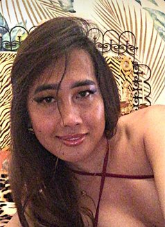 Thai , Asian Massage Marbella - masseuse in Marbella Photo 17 of 25