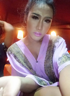 Thai Big Dick Shemale - Transsexual escort in Dubai Photo 3 of 14