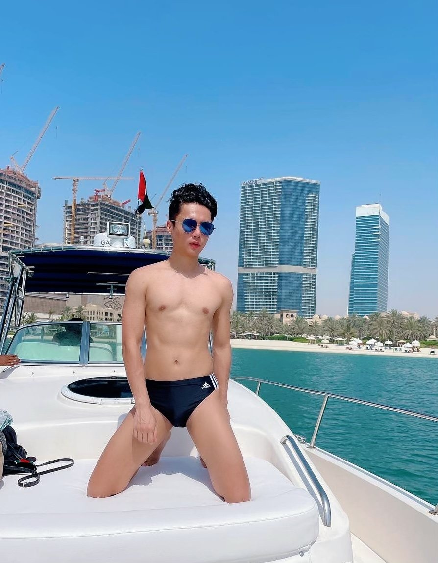 🇹🇭 Thai Boy 🇹🇭, Thai Male escort in Dubai