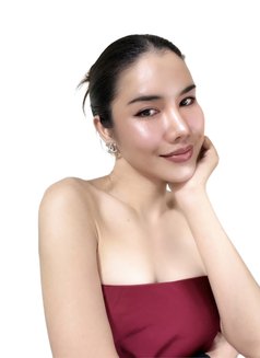Thai Diamond M - Transsexual escort in Riyadh Photo 3 of 8