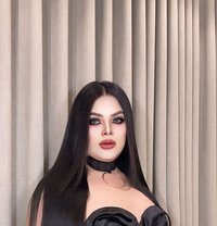 Selena top - Transsexual escort in Riyadh