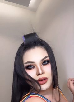 Selena top - Transsexual escort in Riyadh Photo 7 of 10