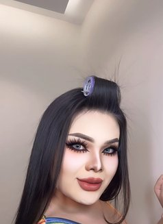 Selena top - Transsexual escort in Riyadh Photo 9 of 10