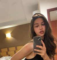 BlueNa Extra Big Cock - Transsexual escort in Jeddah Photo 2 of 5