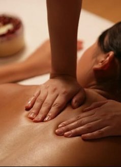 Thai Professional Massage - escort in Riyadh Photo 6 of 11