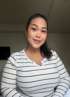 Thailand - companion in Pattaya Photo 2 of 9