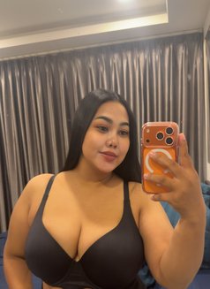 Thailand - companion in Phuket Photo 9 of 10