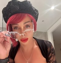 Thaïs Trans - Transsexual escort in Paris Photo 18 of 24