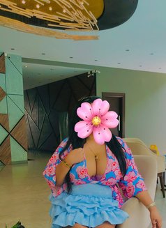 Thakshila Maduwanthi Amarasekara - escort in Colombo Photo 12 of 13