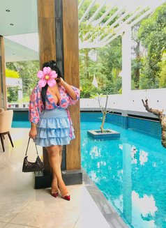 Thakshila Maduwanthi Amarasekara - escort in Colombo Photo 13 of 13