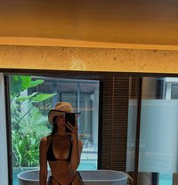 Thalia - escort in Prague (Praha)