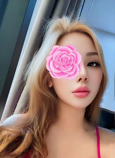 Thalia - escort in Kaohsiung Photo 7 of 7
