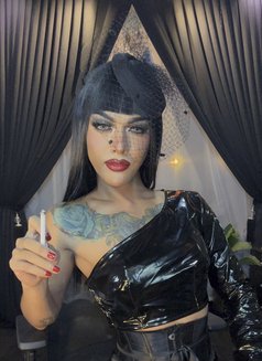 Thalia Saint CD - Acompañantes transexual in Bali Photo 14 of 14