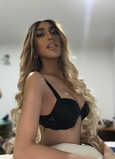 Thaliana Young Filipina! - Transsexual escort in Mumbai Photo 22 of 23