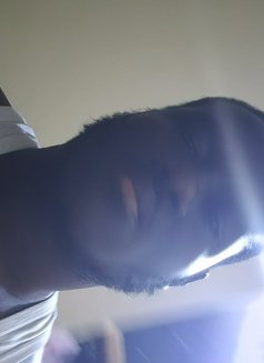 Thane - Acompañantes masculino in Accra Photo 1 of 4