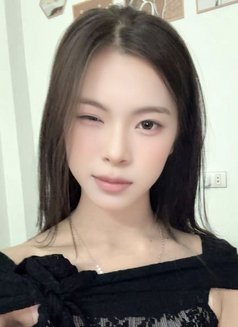 Tháng Bảy - puta in Dubai Photo 6 of 7