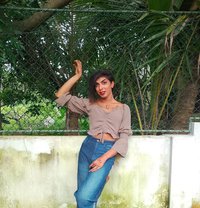 Thanu - Acompañantes transexual in Colombo