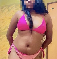 Thanu Girl - escort in Colombo