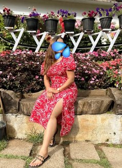 Thanu Indipendent Girl - escort in Colombo Photo 3 of 4