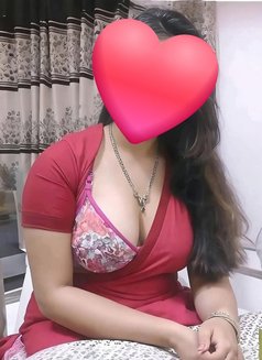 Thanu tamil single colombo - puta in Colombo Photo 13 of 13