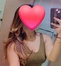 Thanuja banu tamil mount lavinia - escort in Colombo Photo 5 of 8
