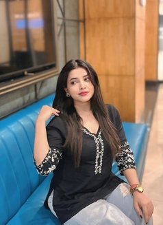 Thanvi - escort in Thiruvananthapuram Photo 2 of 2