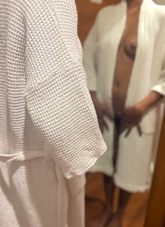 Thanya Perara - escort in Colombo Photo 12 of 14