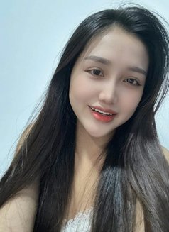 Thao - escort in Riyadh Photo 4 of 5