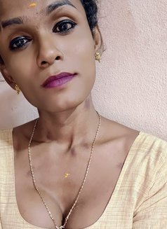 Thara Versatile Dusky Shemale N Town - Transsexual escort in Bangalore Photo 9 of 11