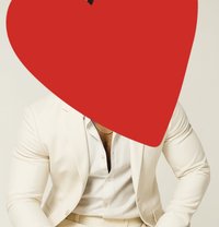 Tharif - Transsexual escort in Kochi