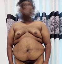 Tharindu Cubby Boy - Male escort in Colombo