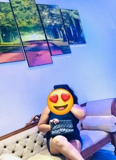 Tharuka Dias - escort in Colombo Photo 6 of 9