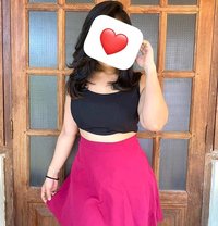 Tharushi Hot Girl Full & Cam - puta in Colombo