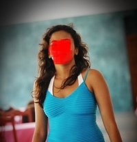 Tharushi Rehansa - adult performer in Colombo