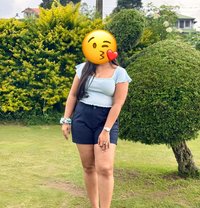 Tharushi - escort in Colombo