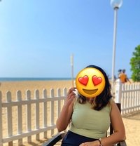 Tharushi (Cam show) - escort in Colombo
