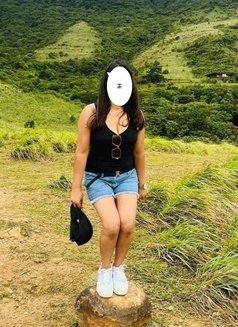 Tharushi - Male escort in Colombo Photo 1 of 2