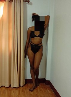 Thavi - escort in Pattaya Photo 2 of 3