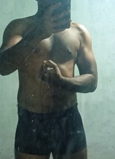 The Animal - Male escort in Colombo Photo 2 of 2