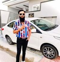 The Beard Boy - Male escort in Lahore