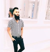 The Beard Boy - Male escort in Lahore