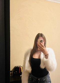 The Beauties - escort agency in Beirut Photo 4 of 6