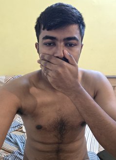 The Beginner - Male escort in New Delhi Photo 1 of 4